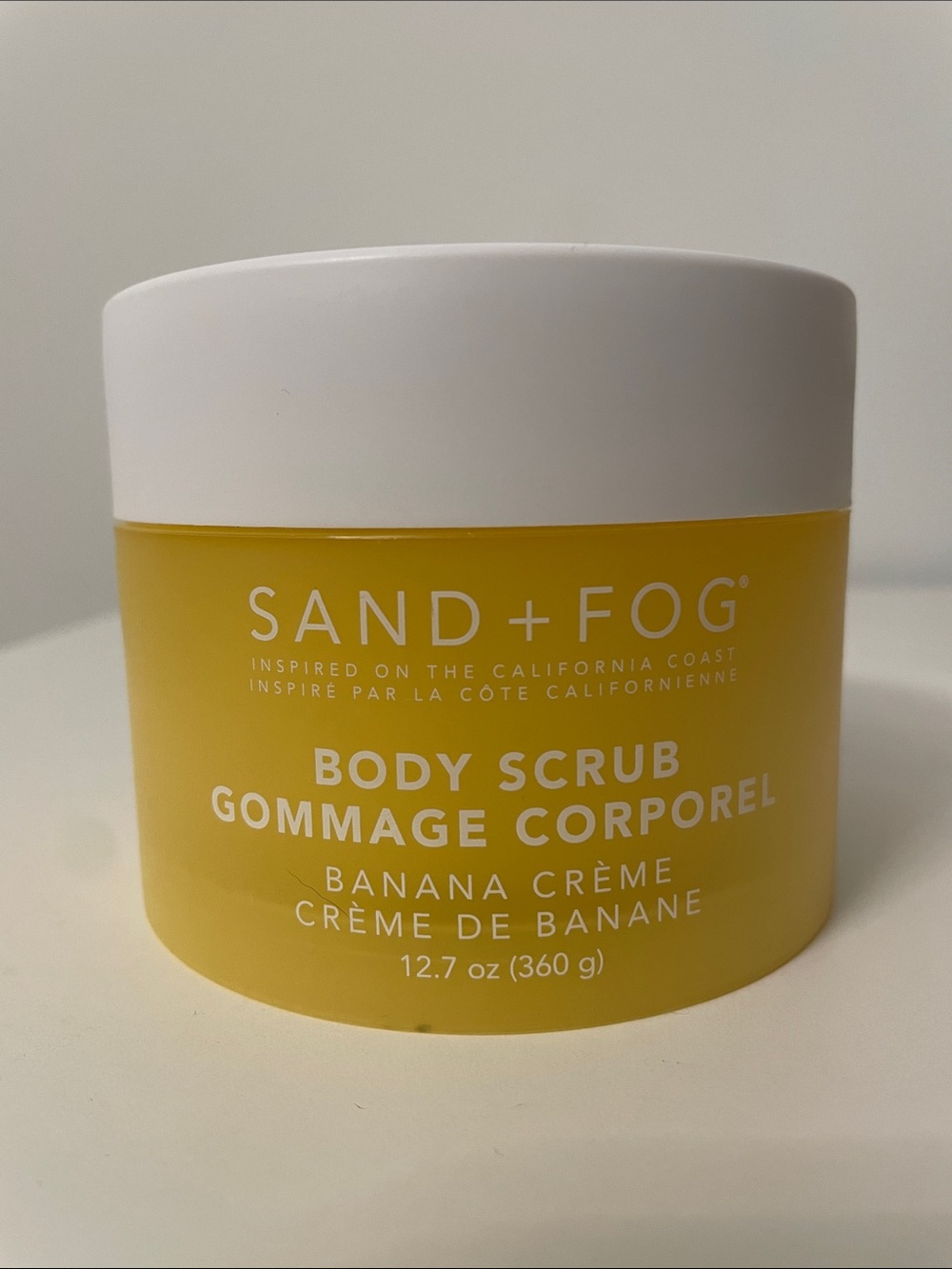 NEW SAND + FOG Banana Crème Body Scrub – 12.7 OZ